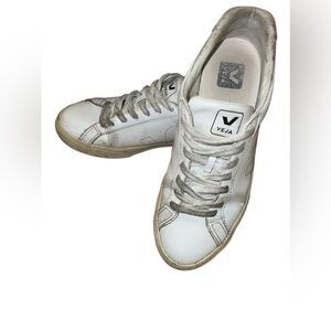 Veja Esplar Leather Sneakers